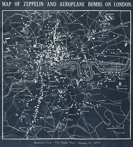 Карта Цеппелина и бомбардировки самолетов над Лондоном