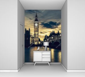 Большая башня с часами в Лондоне на закате