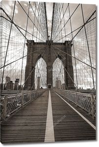 Бруклинский мост Нью-Йорка в сепии