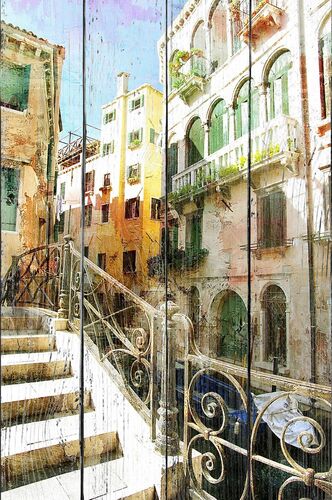 Лестница в солнечной Венеции