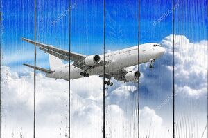 Самолет в облаках