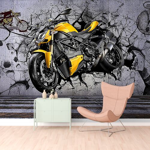 Желтый мотоцикл пробивает стену