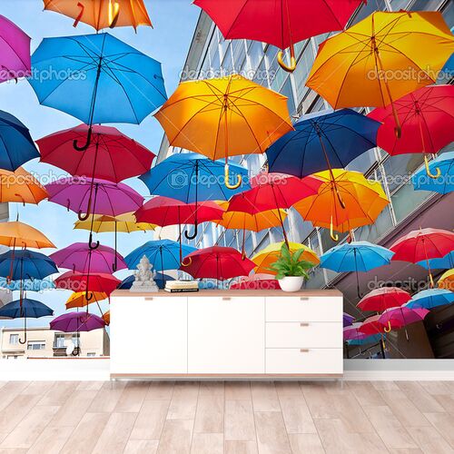 Зонтики над улицей
