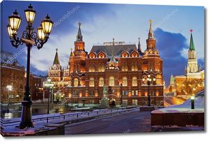 Исторический музей ночью, Москва, Россия