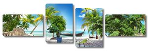Панорама с красивым пляжем и пальмами