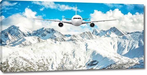Самолет фоне Снежной горы