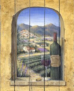 Вино на окне с видом на горы