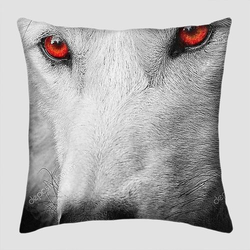 Белый волк с красными глазами
