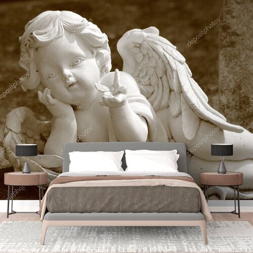 маленький ангел с бабочкой, статуя в сепии