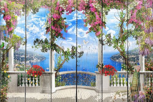 Белый балкон на Средиземном море