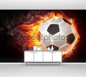 Футбольный мяч охвачен огнем