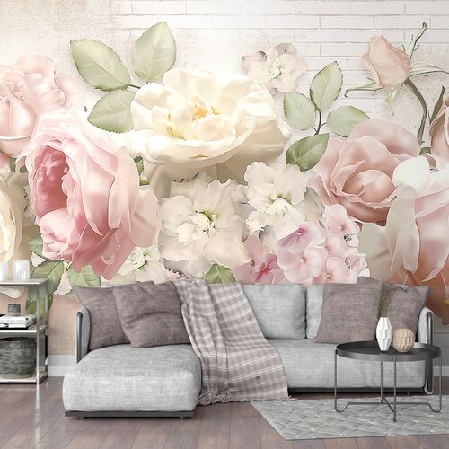 Пастельные розы на кирпичной стене