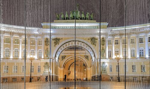 Триумфальная арка главного штаба в Санкт-Петербурге