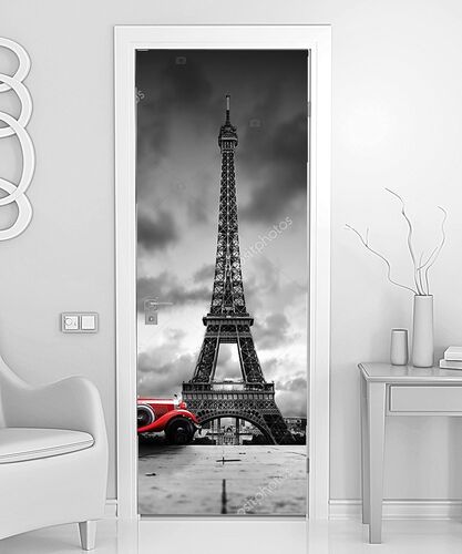 Башня в Париже и ретро автомобиль